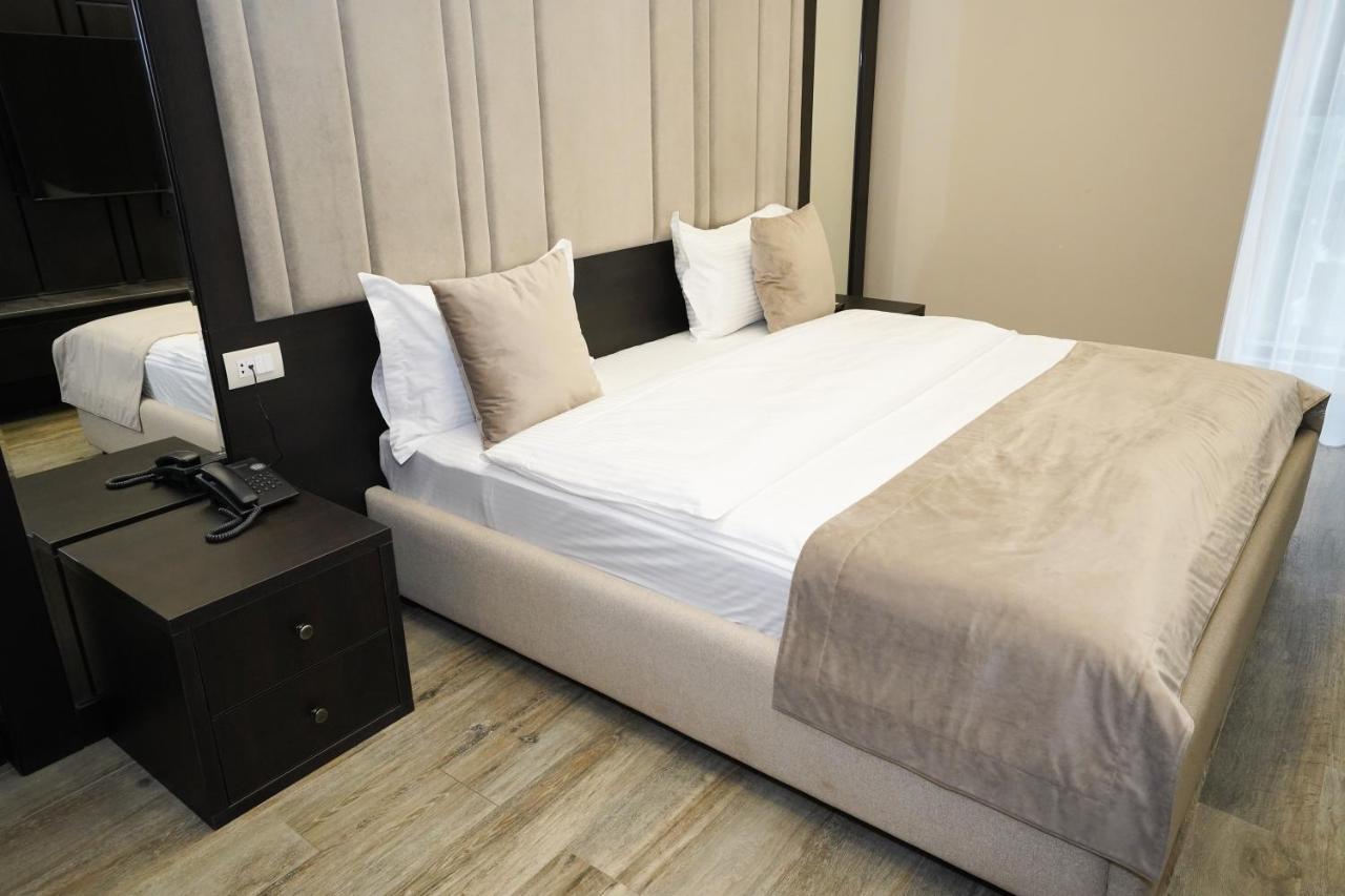 Soho Hotel City Centre Γιερεβάν Εξωτερικό φωτογραφία